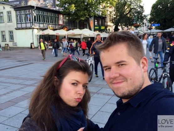 1-20150620_165853448_iOS