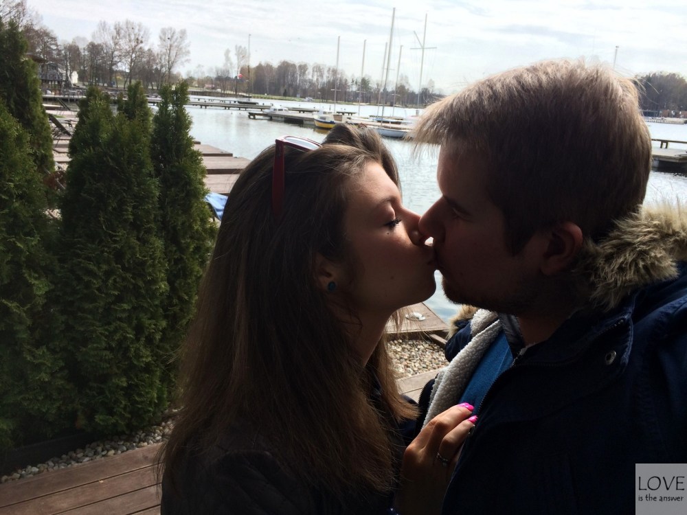 20160411_105355973_iOS