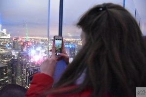 Karina na Top of the Rock