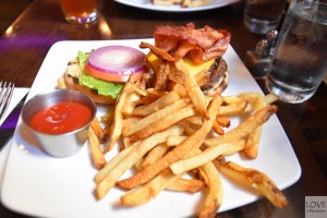 Amerykański burger - Broadway