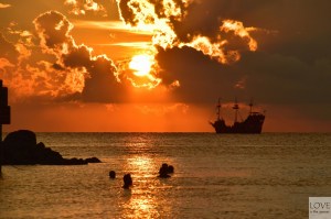 zachód słońca na plaży w Clearwater